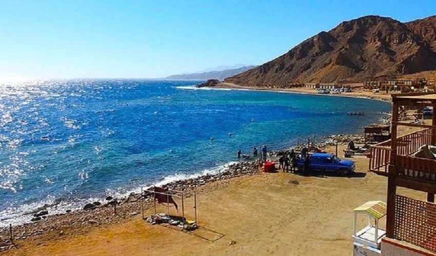 plongée en apnée Trois Piscines à Dahab