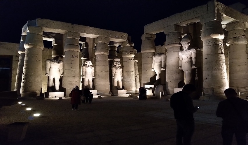Temple de Louxor, croisière sur le Nil à Louxor