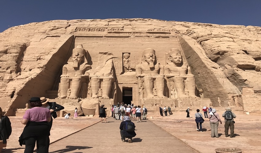Tour au Temple d'Abou Simbel depuis le Caire par vol
