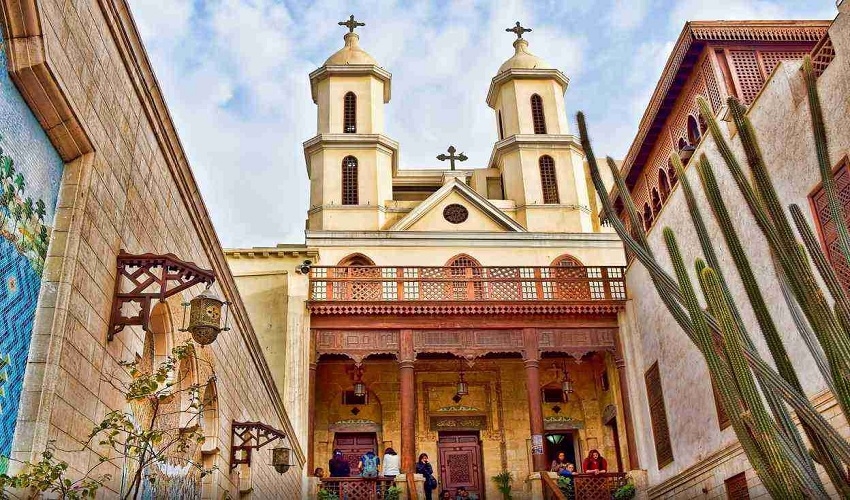 L'église suspendue. Zone copte, excursions au Caire